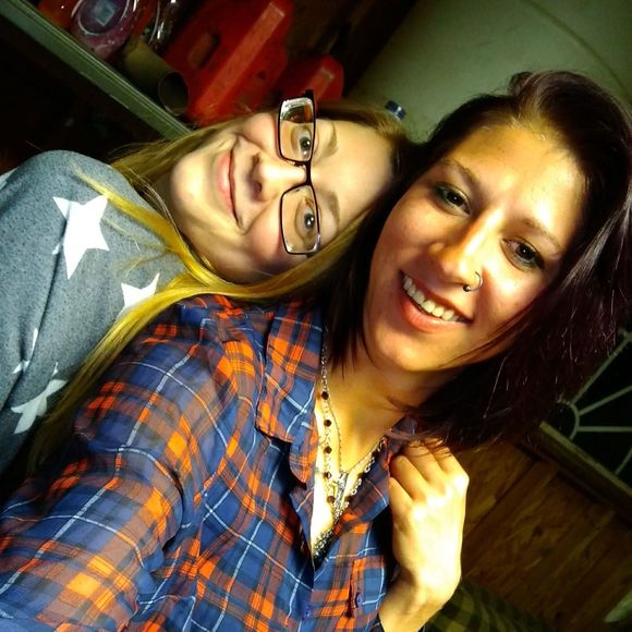 Meet your Posher, Kerista - Picture 1 of 1